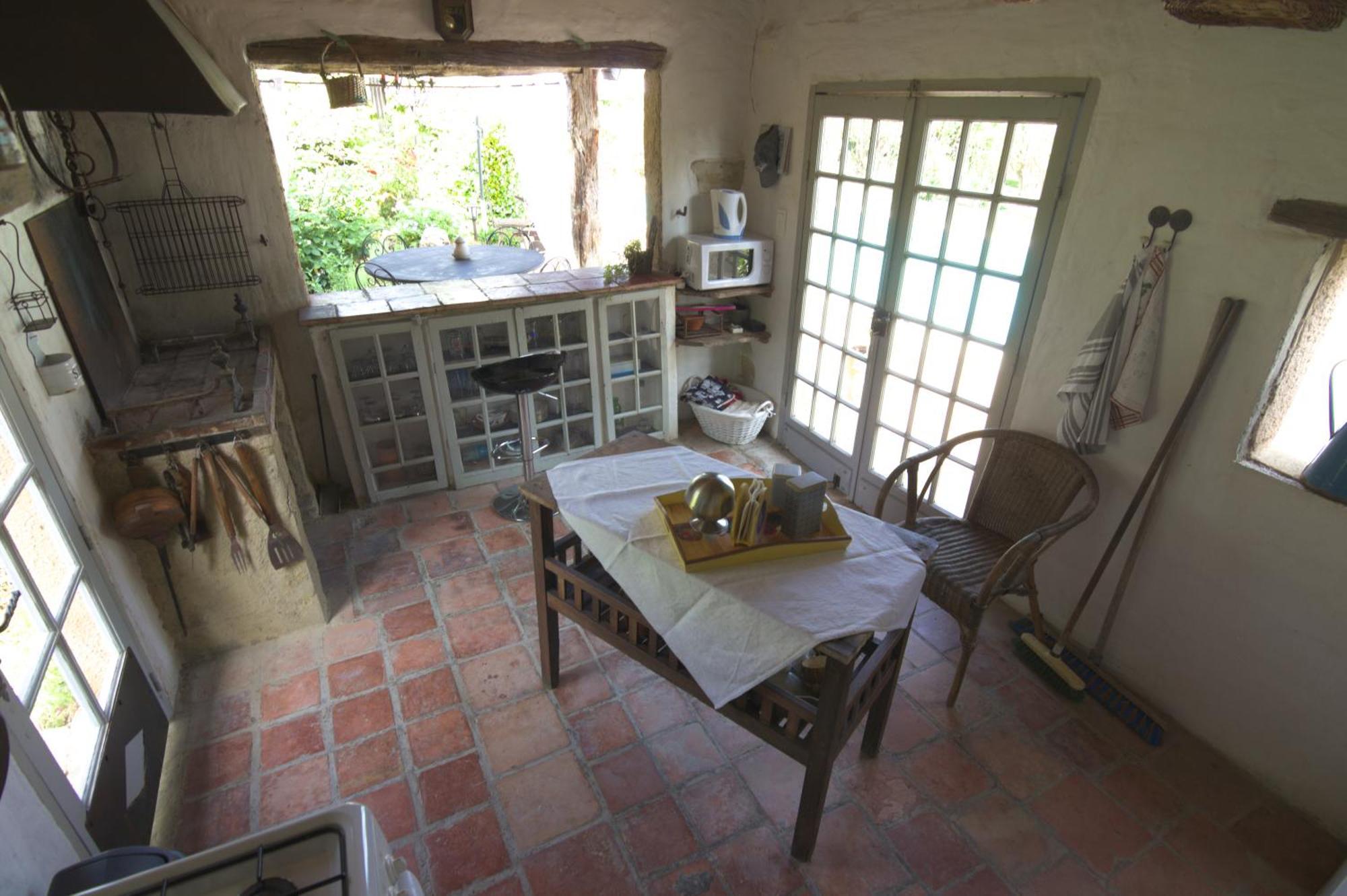 Au Bel Air Bed & Breakfast Clermont-Pouyguilles Eksteriør bilde