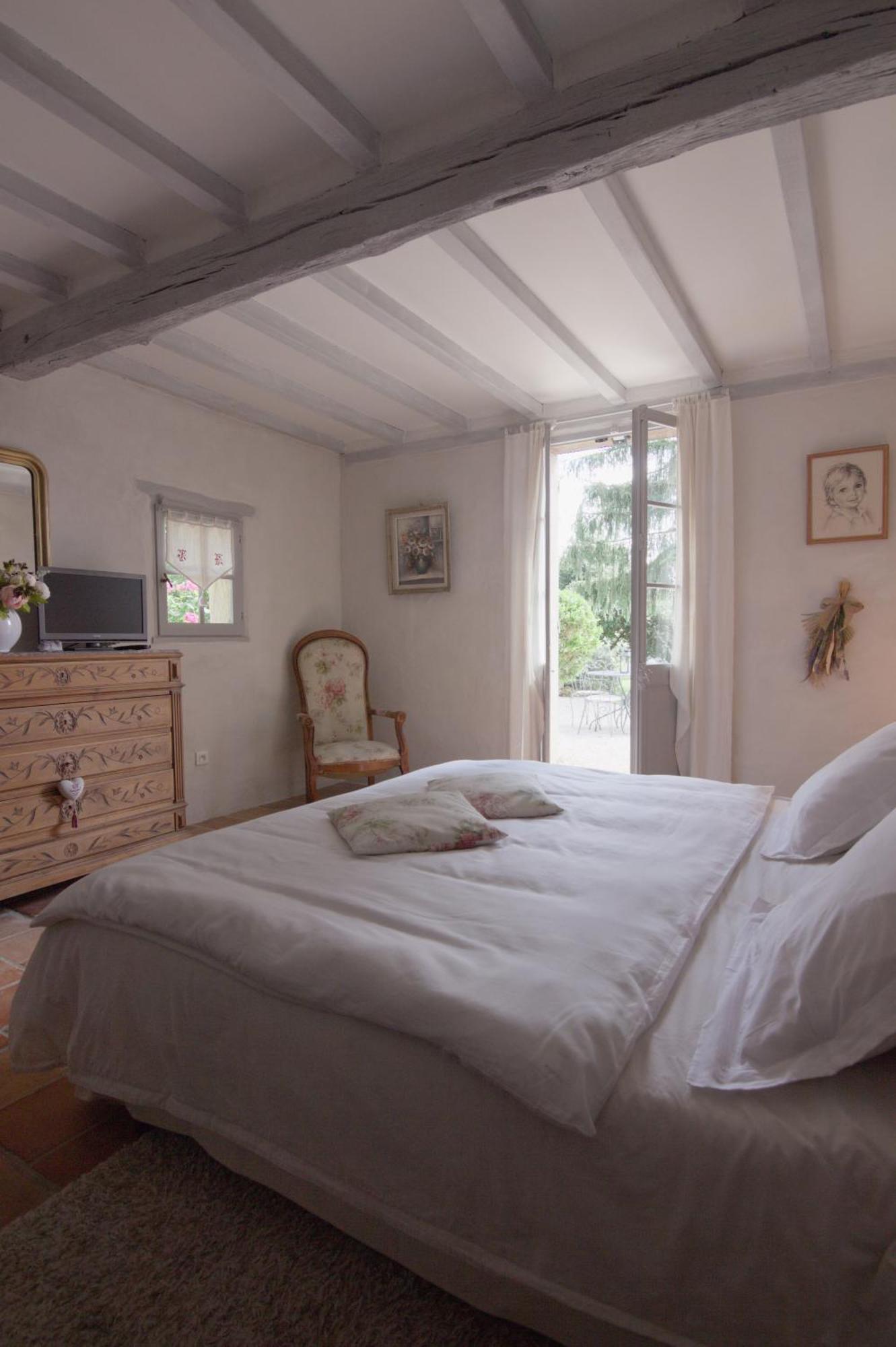 Au Bel Air Bed & Breakfast Clermont-Pouyguilles Eksteriør bilde